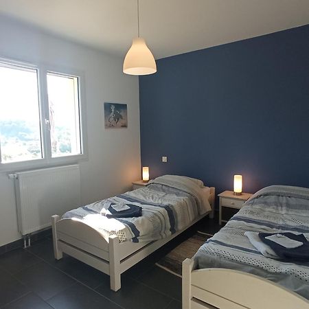 La Mirabelle 85M2 Comfort Et Tres Jolie Vue Cublac エクステリア 写真